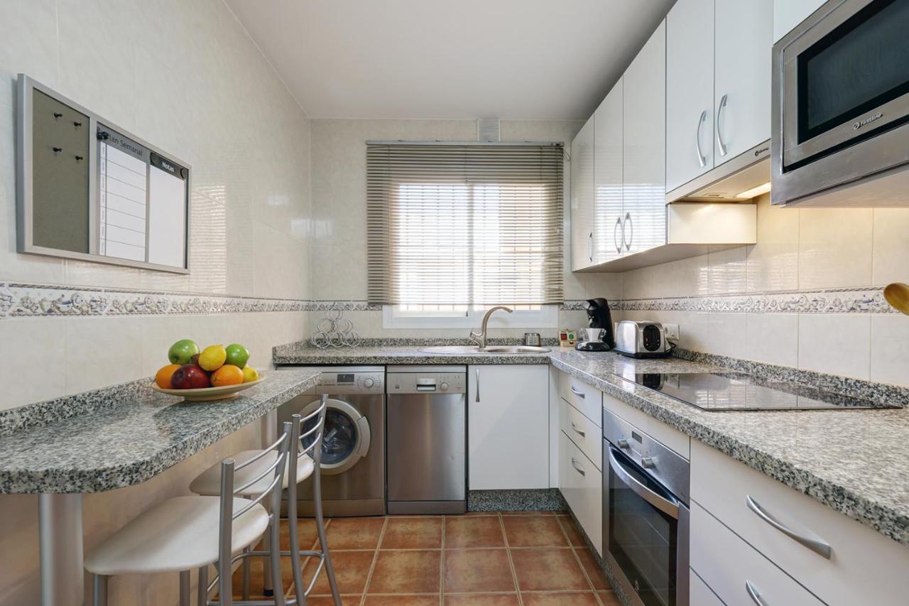 Top Floor Fuengirola Park Apartment With Parking Bagian luar foto