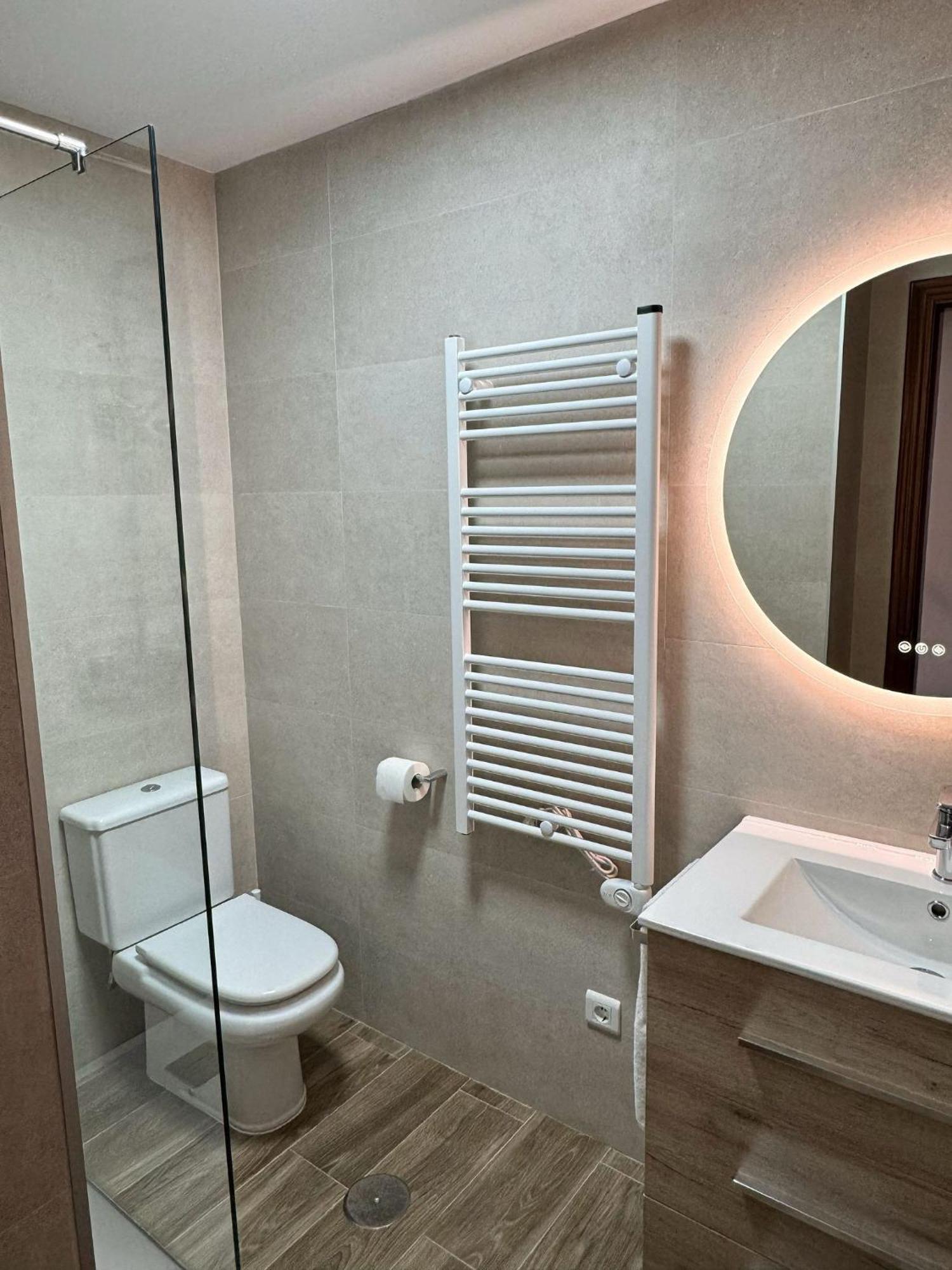 Top Floor Fuengirola Park Apartment With Parking Bagian luar foto
